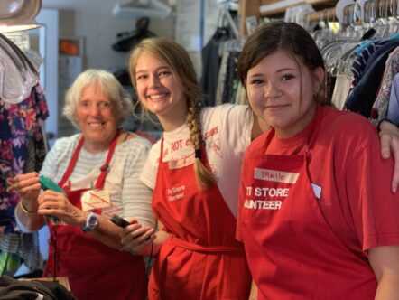 Thrift_Store_Volunteers